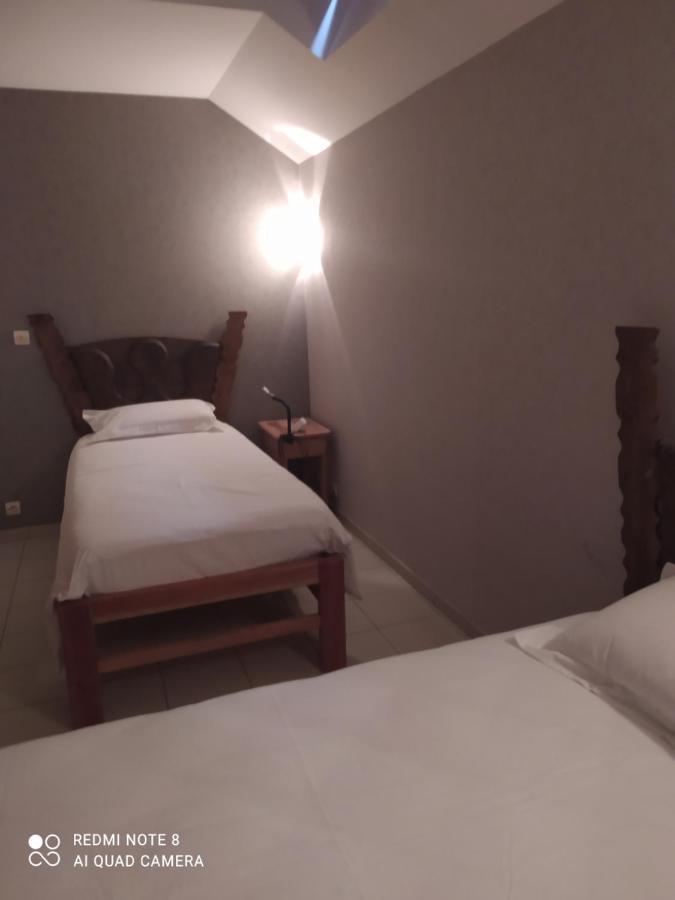 Hotel Le Saloon Chazey-sur-Ain Exterior foto